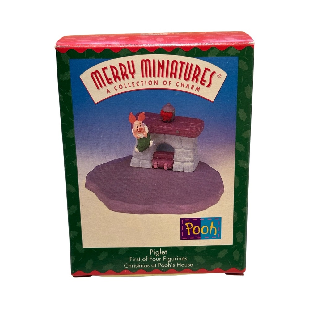 Hallmark Merry Miniatures Piglet Figurine – 1999 – Christmas at‎ Pooh’s House